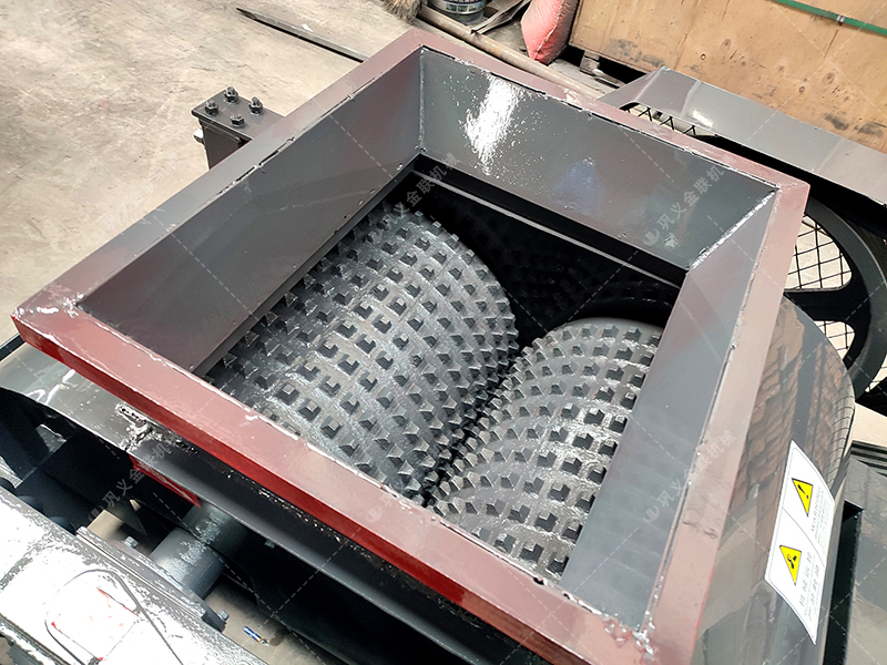 双齿辊9I免费看片是如何维护和保养的？