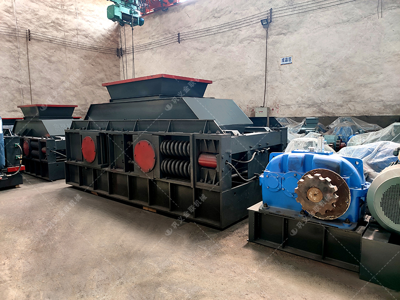 2PG1200x800型半自动液压对辊9I免费看片发往四川