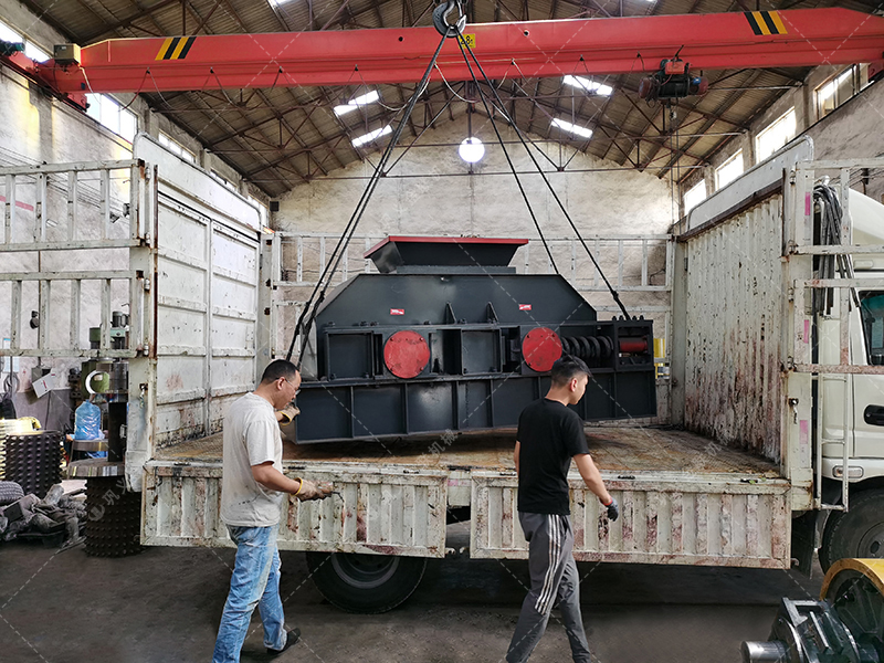 2PG800x600中型直联对辊9I免费看片发往河南