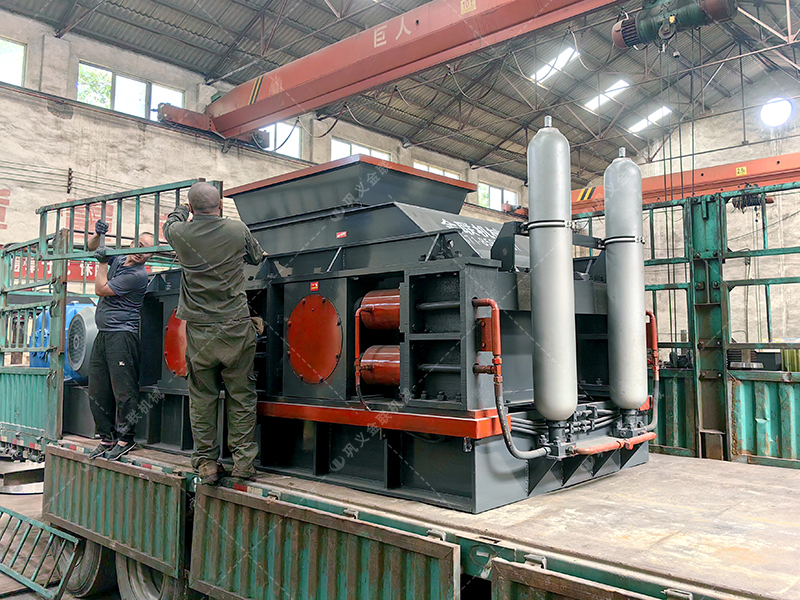 2PG1500x800大型破碎设备液压对辊9I免费看片发货图片