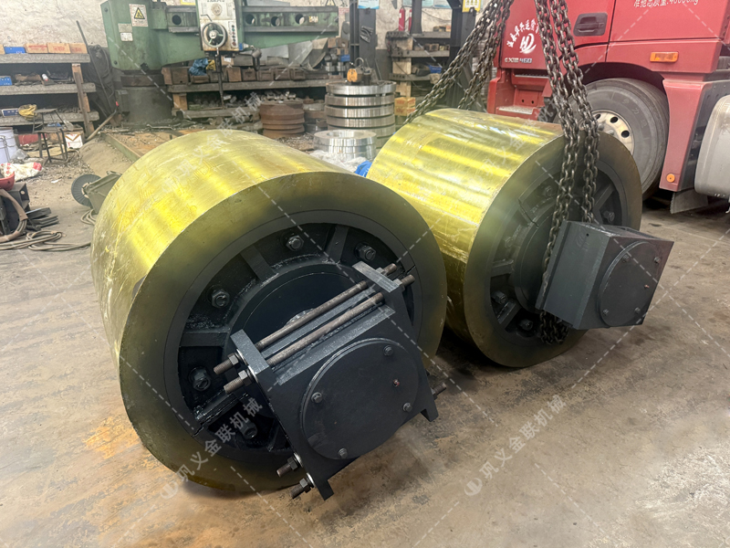 硬度、湿度、粒度：物料“三要素”如何决定对辊9I免费看片的技术配置？