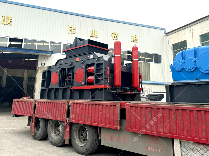 硬度、湿度、粒度：物料“三要素”如何决定对辊9I免费看片的技术配置？